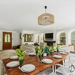 Magnifique Villa, 1h De Paris, Piscine Chauffee ! *