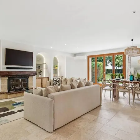 Villa Magnifique Villa, 1h De Paris, Piscine Chauffee ! *