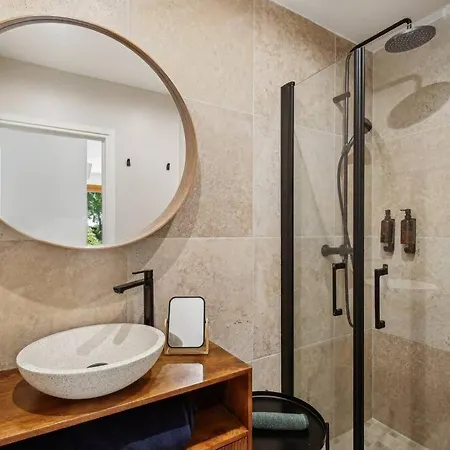 Magnifique Villa, 1h De Paris, Piscine Chauffee ! Villa