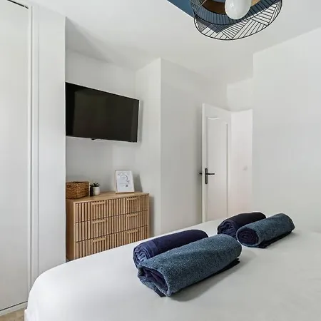 Magnifique Villa, 1h De Paris, Piscine Chauffee ! Villa *