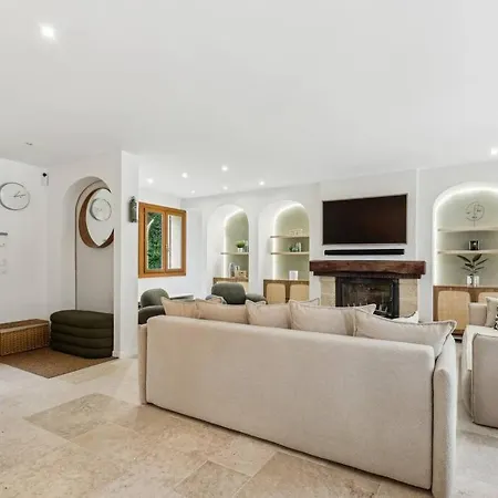 Villa Magnifique Villa, 1h De Paris, Piscine Chauffee ! Labosse