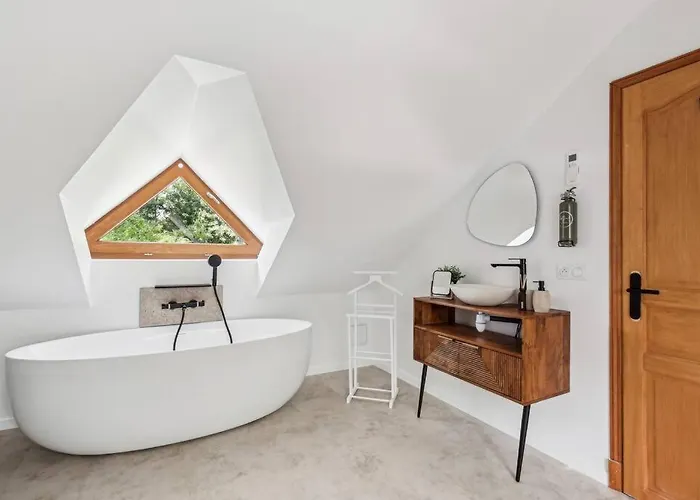 Magnifique Villa, 1h De Paris, Piscine Chauffée !